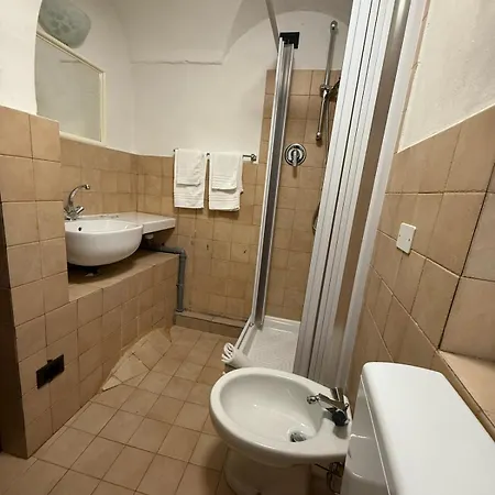 Sakura Guest house Sanremo
